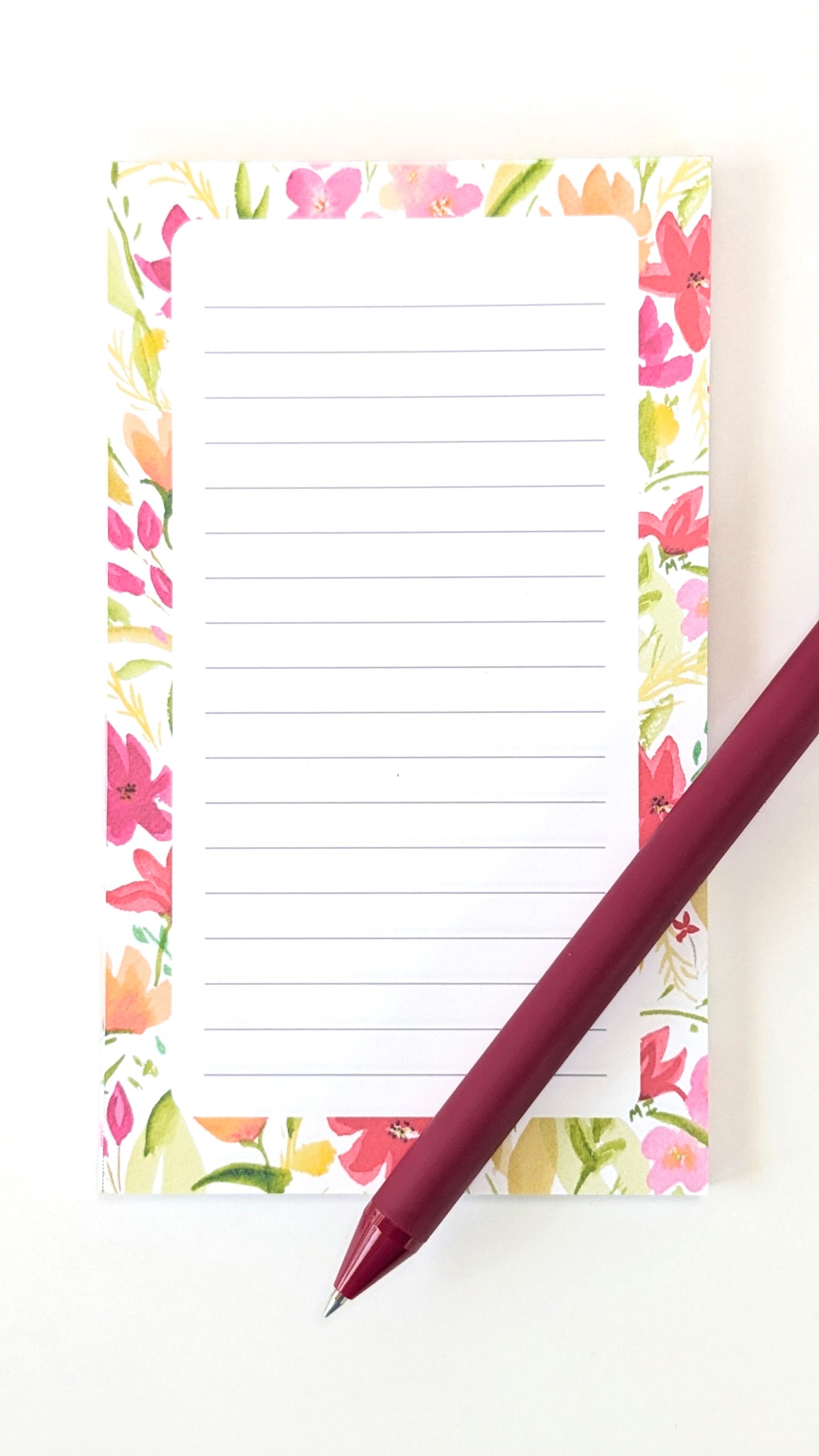 Red florals notepad, 30 lined pages